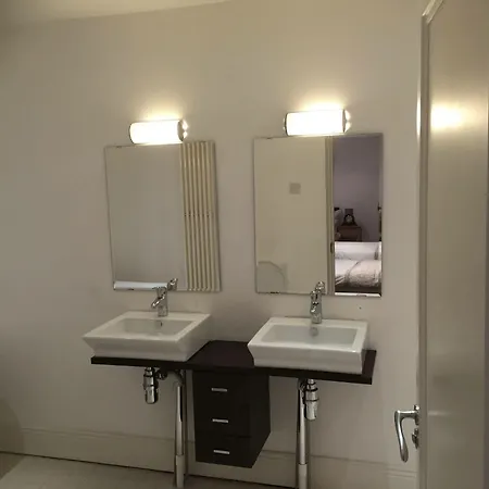 Hotel Montrose House Dublin